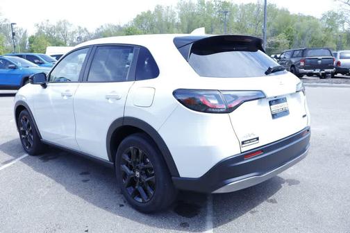 Platinum White Pearl 2024 Honda HR-V AWD Sport