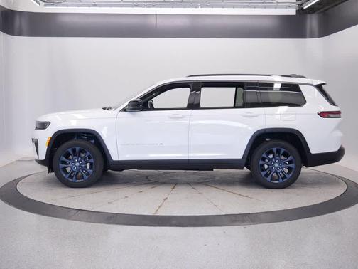 Bright White Clearcoat 2026 Jeep Grand Cherokee L 85th Anniversary Edition 4x4