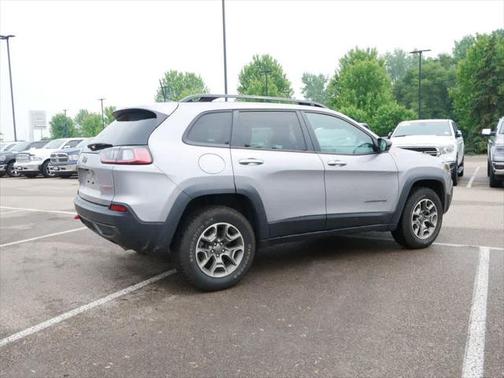 2022 Jeep Cherokee Trailhawk