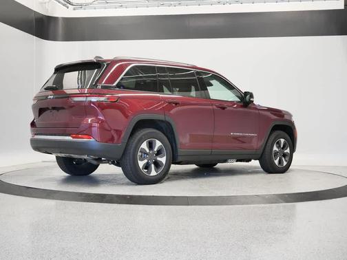 2024 Jeep Grand Cherokee 4xe Base