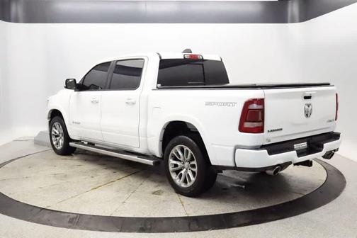 Bright White Clearcoat 2022 RAM 1500 Laramie