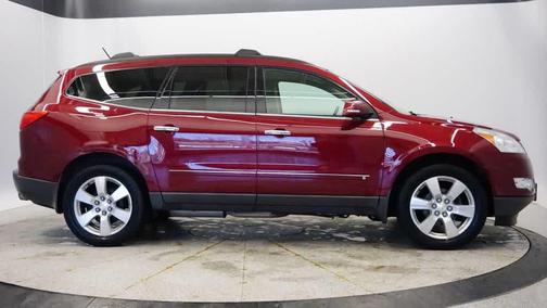 2009 Chevrolet Traverse LTZ
