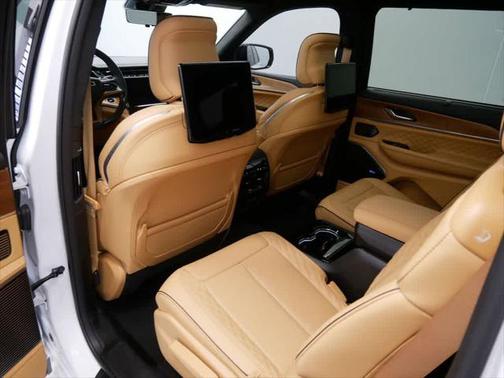 2024 Jeep Grand Cherokee L Summit Reserve