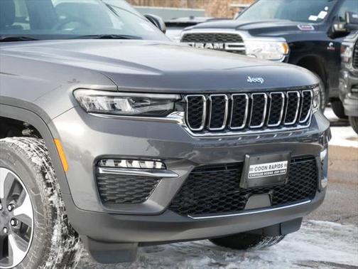 2025 Jeep Grand Cherokee 4xe Base