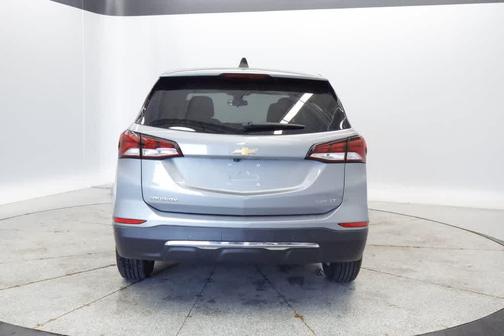 Sterling Gray Metallic 2024 Chevrolet Equinox 1LT