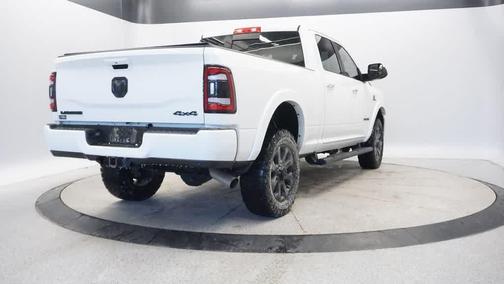 2019 RAM 2500 Laramie Crew Cab 4x4 6'4' Box