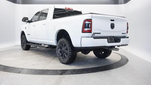2019 RAM 2500 Laramie Crew Cab 4x4 6'4' Box