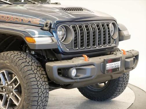 2025 Jeep Gladiator Mojave X