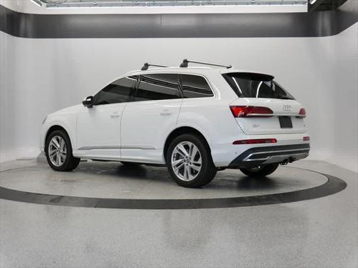 2020 Audi Q7 55 Premium Plus