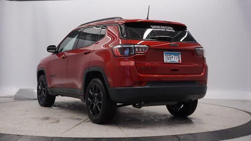 Red Hot Pearlcoat 2026 Jeep Compass Latitude