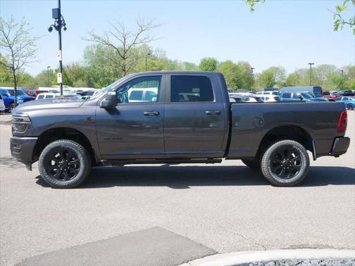 2025 RAM 3500 Laramie Crew Cab 4x4 6'4' Box
