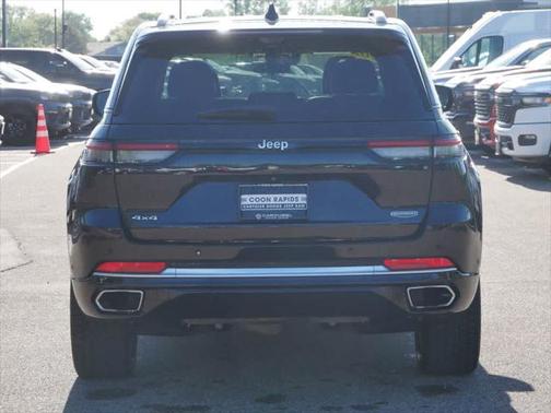 2023 Jeep Grand Cherokee Summit
