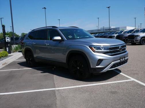 2021 Volkswagen Atlas 3.6L SE w/Technology