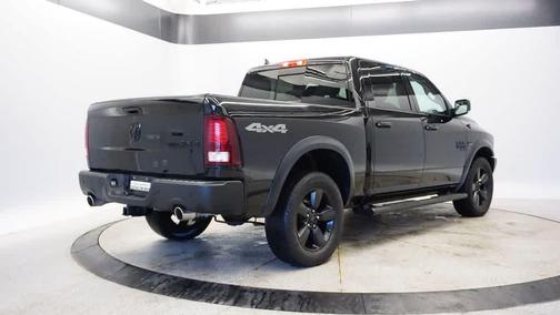 2019 RAM 1500 SLT