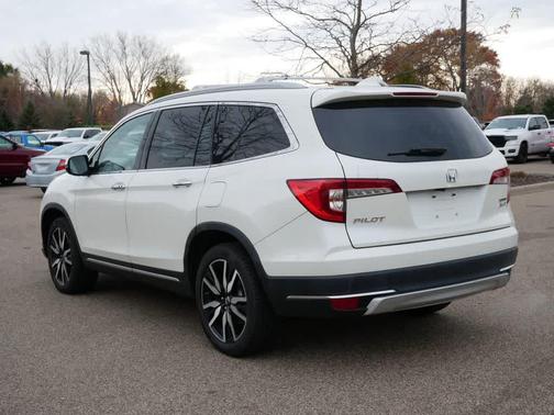 2019 Honda Pilot Touring 8-Passenger