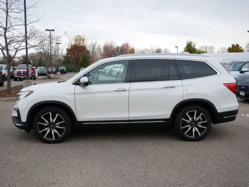 2019 Honda Pilot Touring 8-Passenger