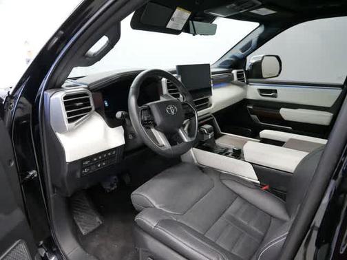 2024 Toyota Sequoia Base