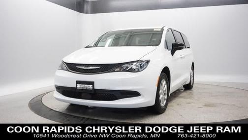 2026 Chrysler Voyager LX