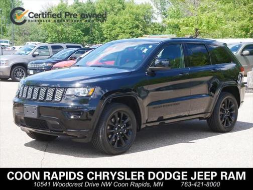 2022 Jeep Grand Cherokee Laredo