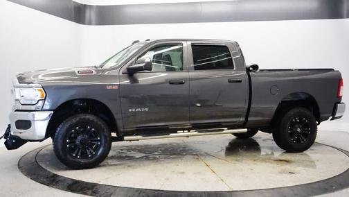 2019 RAM 2500 Tradesman Crew Cab 4x4 6'4' Box