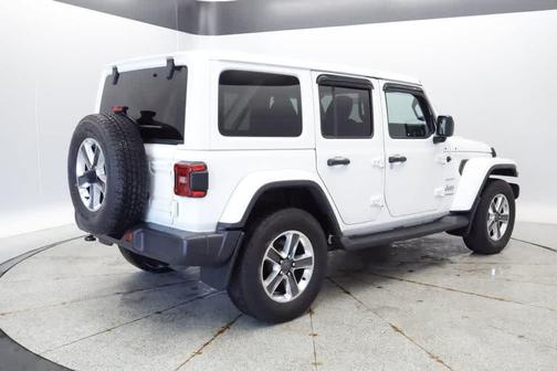 Bright White 2018 Jeep Wrangler Unlimited Sahara