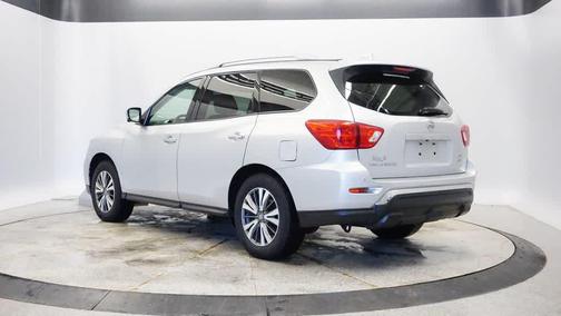 2019 Nissan Pathfinder SL