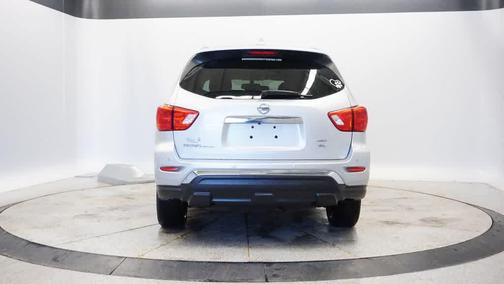 2019 Nissan Pathfinder SL