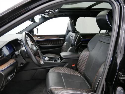 2022 Jeep Grand Cherokee L Summit