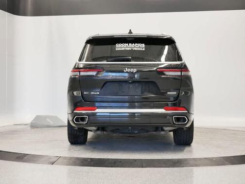 2022 Jeep Grand Cherokee L Summit