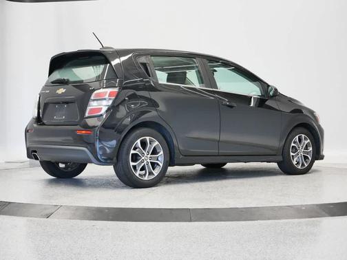 2017 Chevrolet Sonic LT