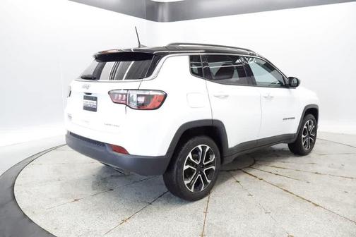Bright White Clearcoat 2022 Jeep Compass Limited