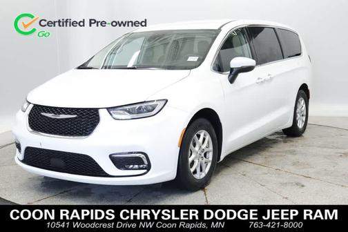 Bright White Clearcoat 2023 Chrysler Pacifica Touring L