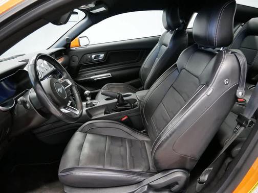 2021 Ford Mustang EcoBoost Premium