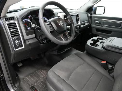 2019 RAM 1500 Classic Warlock Quad Cab 4x4 6'4' Box