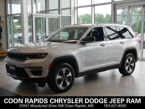 2025 Jeep Grand Cherokee 4xe Base