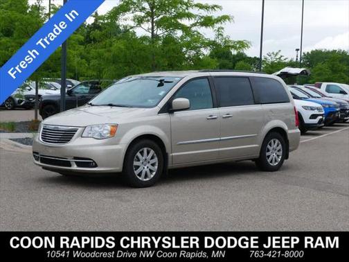 2015 Chrysler Town & Country Touring