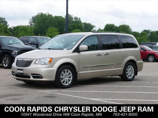 2015 Chrysler Town & Country Touring