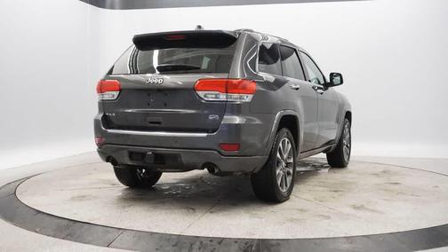 2017 Jeep Grand Cherokee Overland