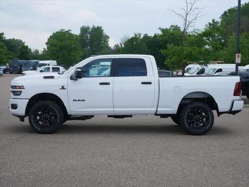 2025 RAM 2500 Big Horn Crew Cab 4x4 6'4' Box