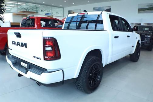 Bright White Clearcoat 2026 RAM 1500 Big Horn/Lone Star