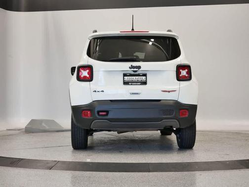 2020 Jeep Renegade Trailhawk