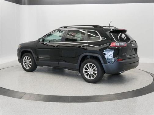 2022 Jeep Cherokee Latitude Lux