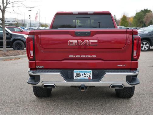 2022 GMC Sierra 1500 SLT