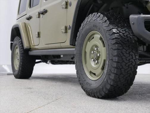 2025 Jeep Wrangler 4xe Willys