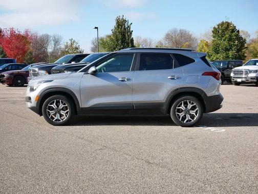 2021 Kia Seltos EX