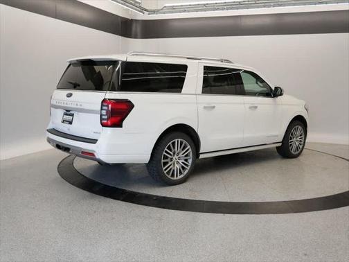 2022 Ford Expedition Max Platinum
