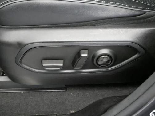 2022 Jeep Grand Cherokee 4xe Overland