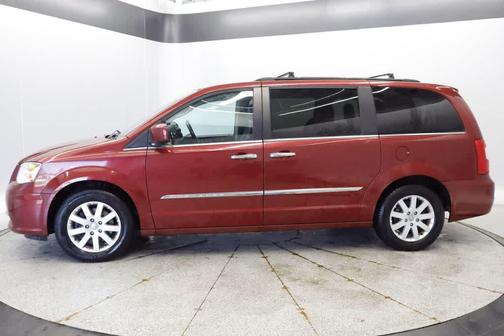Deep Cherry Red Crystal Pearlcoat 2016 Chrysler Town & Country Touring