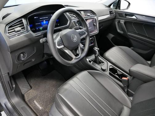 2022 Volkswagen Tiguan 2.0T SE 4MOTION