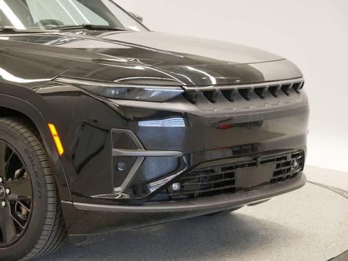 2024 Jeep Wagoneer S Launch Edition